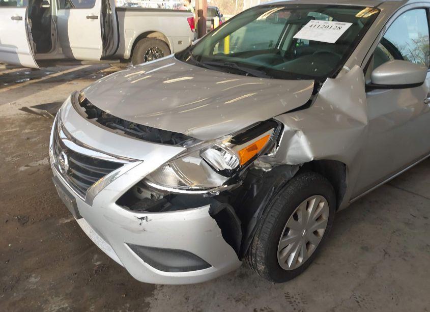 Photo 6 of 2019 Nissan Versa 1.6 SV (VIN 3N1CN7APXKL867837)