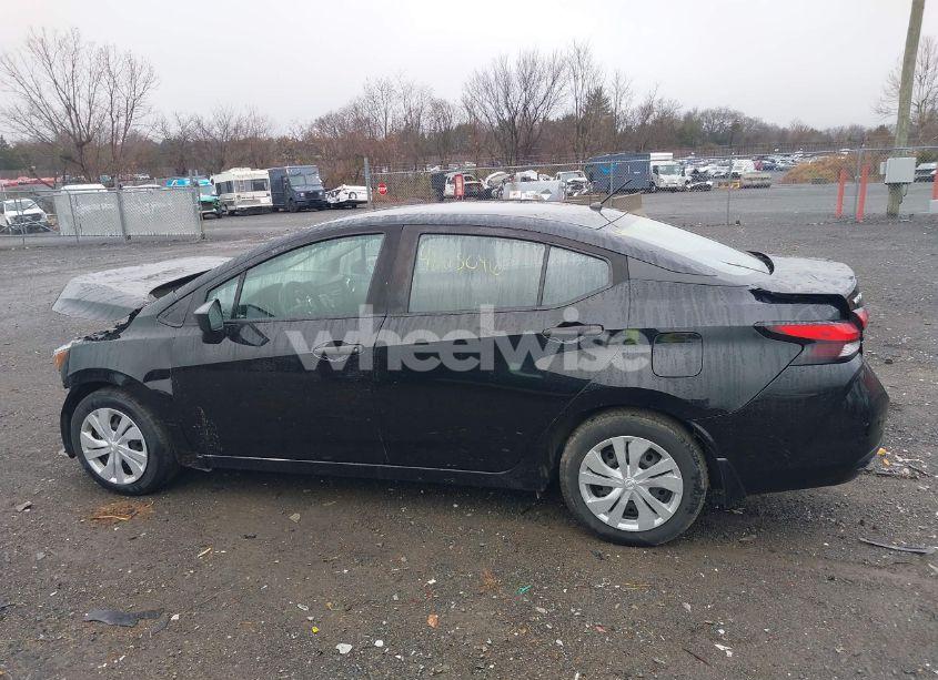 Photo 15 of 2020 Nissan Versa S 5-SPEED MANUAL TRANSMISSION (VIN 3N1CN8BV0LL844944)