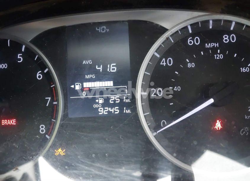 Photo 15 of 2021 Nissan Versa S 5-SPEED MANUAL TRANSMISSION (VIN 3N1CN8BV1ML818578)