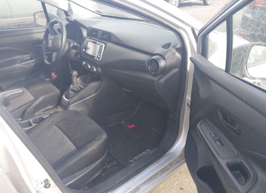 Photo 5 of 2024 Nissan Versa 1.6 S (VIN 3N1CN8BV1RL820211)