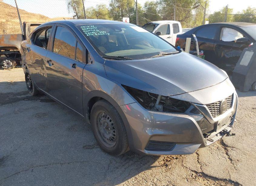 2021 Nissan Versa S 5-SPEED MANUAL TRANSMISSION (VIN 3N1CN8BV2ML819495) main photo