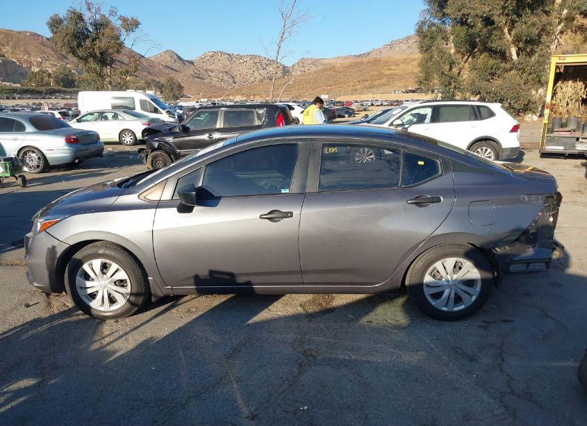 Photo 15 of 2021 Nissan Versa S 5-SPEED MANUAL TRANSMISSION (VIN 3N1CN8BV2ML819495)