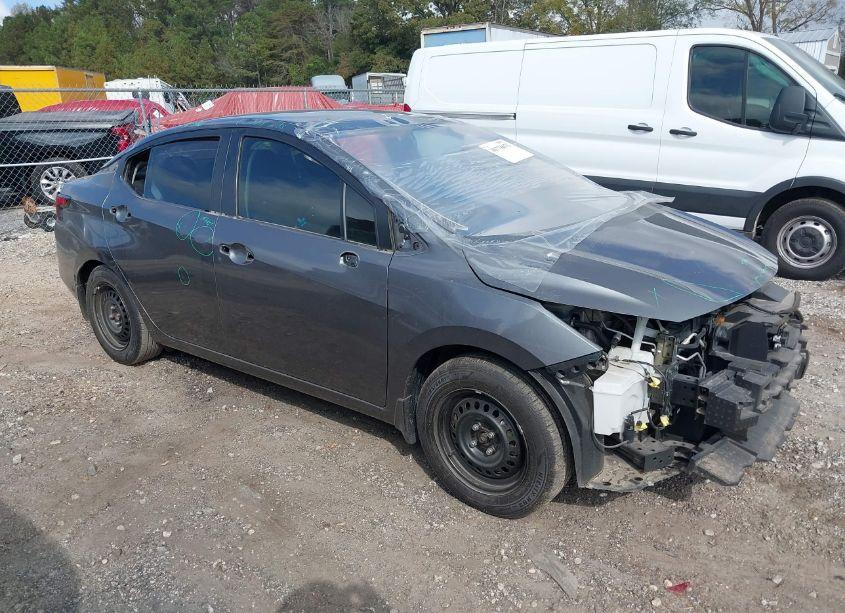 2020 Nissan Versa S 5-SPEED MANUAL TRANSMISSION (VIN 3N1CN8BV6LL802231) main photo