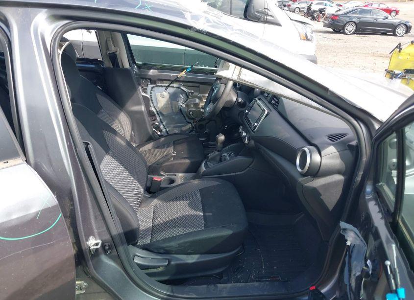 Photo 5 of 2020 Nissan Versa S 5-SPEED MANUAL TRANSMISSION (VIN 3N1CN8BV6LL802231)