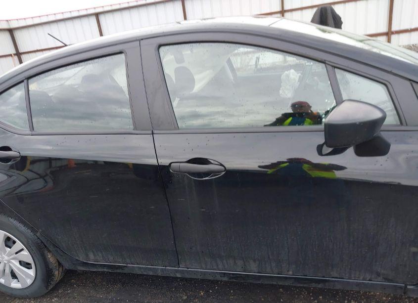 Photo 14 of 2022 Nissan Versa S 5-SPEED MANUAL TRANSMISSION (VIN 3N1CN8BV9NL850096)