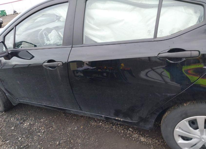 Photo 15 of 2022 Nissan Versa S 5-SPEED MANUAL TRANSMISSION (VIN 3N1CN8BV9NL850096)