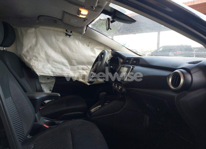 Photo 5 of 2020 Nissan Versa S XTRONIC CVT (VIN 3N1CN8DV0LL804294)