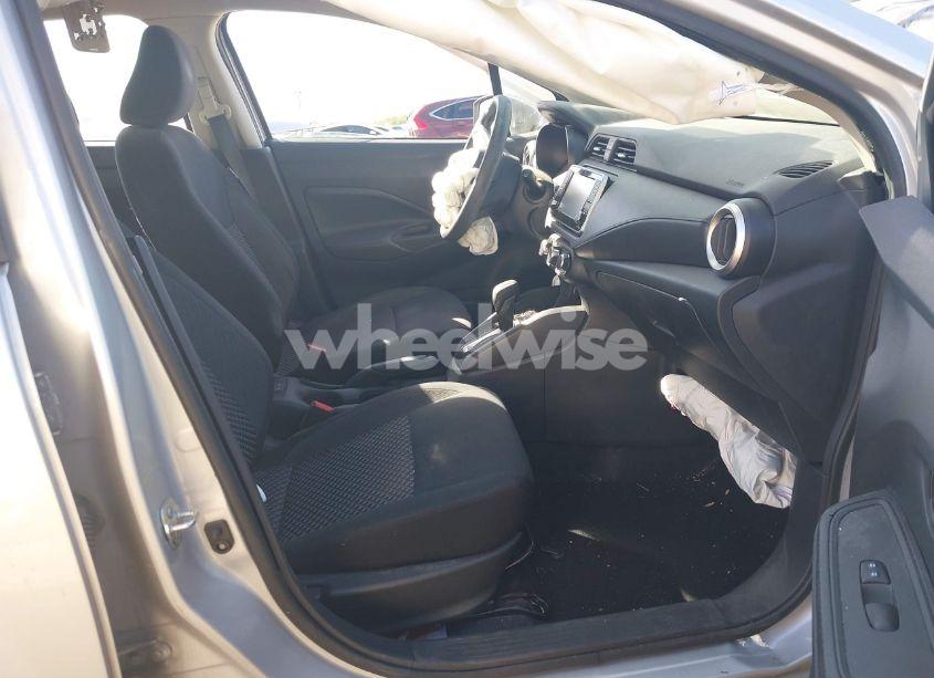 Photo 5 of 2020 Nissan Versa S XTRONIC CVT (VIN 3N1CN8DV0LL808037)