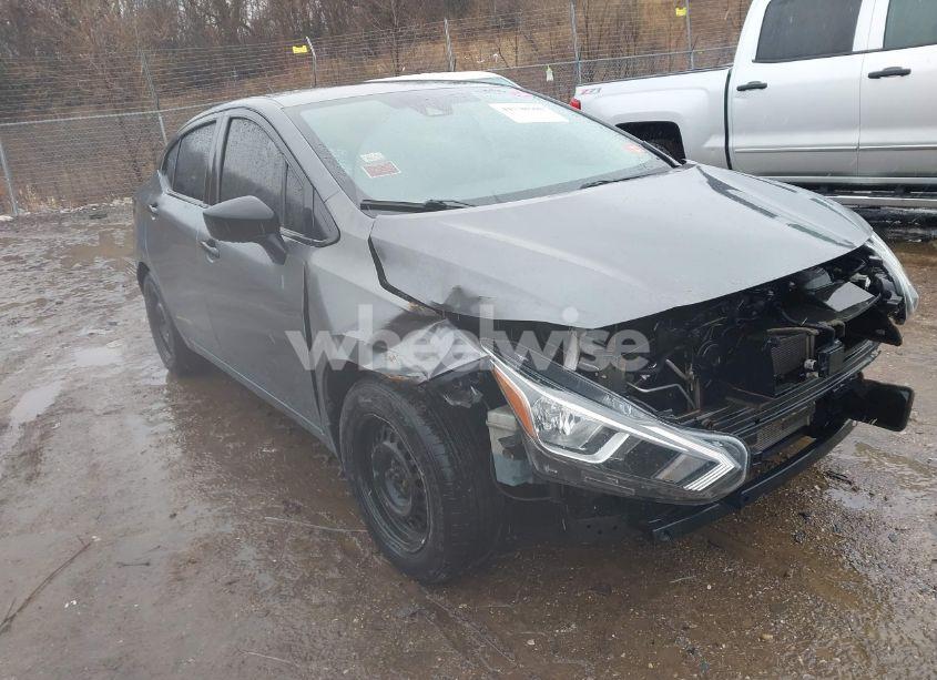 2020 Nissan Versa S XTRONIC CVT (VIN 3N1CN8DV0LL824917) main photo