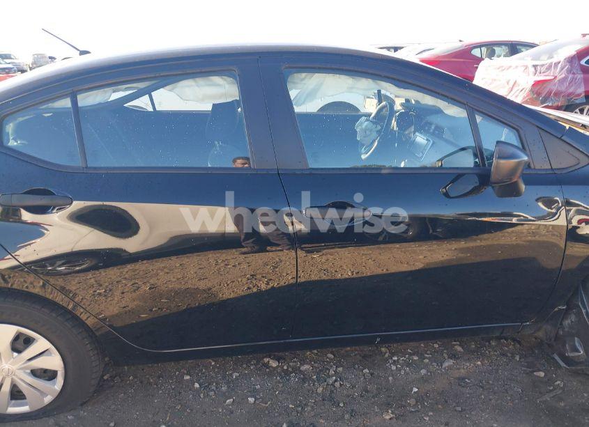 Photo 13 of 2021 Nissan Versa S XTRONIC CVT (VIN 3N1CN8DV0ML812137)