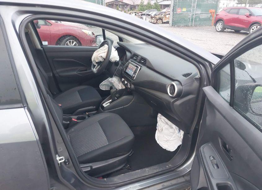 Photo 5 of 2020 Nissan Versa S XTRONIC CVT (VIN 3N1CN8DV1LL811321)