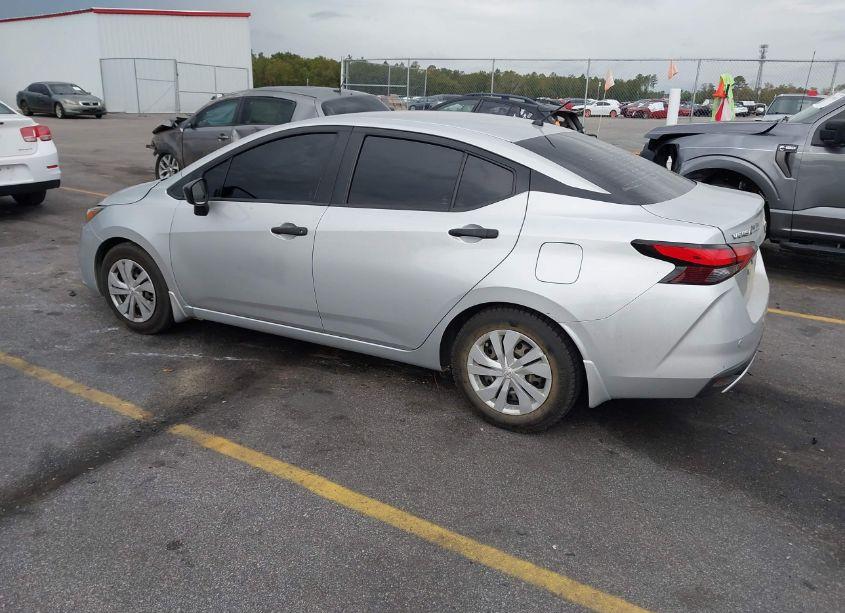 Photo 3 of 2020 Nissan Versa S XTRONIC CVT (VIN 3N1CN8DV2LL887419)
