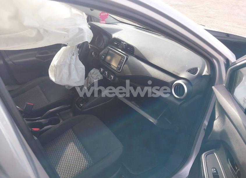 Photo 5 of 2021 Nissan Versa S XTRONIC CVT (VIN 3N1CN8DV2ML906231)