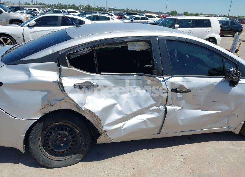 Photo 6 of 2020 Nissan Versa S XTRONIC CVT (VIN 3N1CN8DV3LL861251)