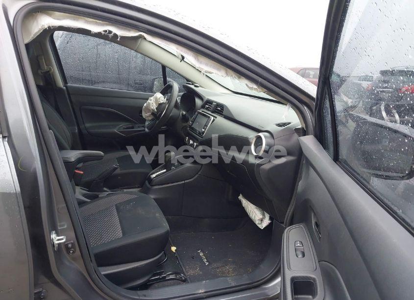 Photo 5 of 2020 Nissan Versa S XTRONIC CVT (VIN 3N1CN8DV3LL866384)