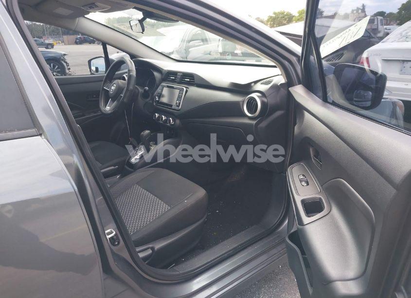 Photo 5 of 2020 Nissan Versa S XTRONIC CVT (VIN 3N1CN8DV4LL847102)