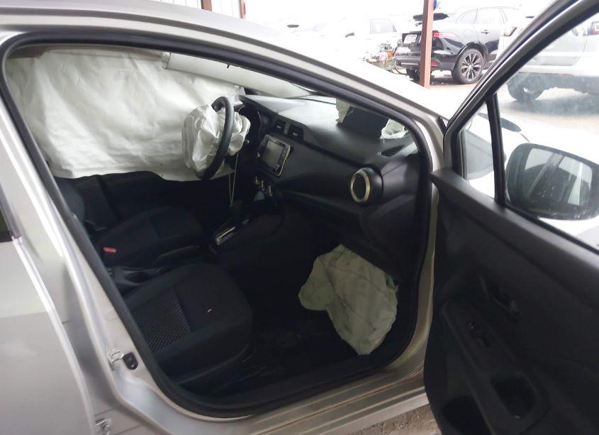 Photo 5 of 2020 Nissan Versa S XTRONIC CVT (VIN 3N1CN8DV4LL861727)