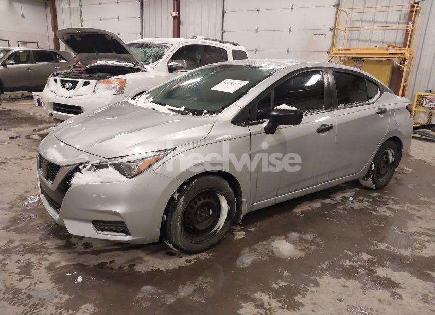 Photo 2 of 2020 Nissan Versa (VIN 3N1CN8DV4LL893447)