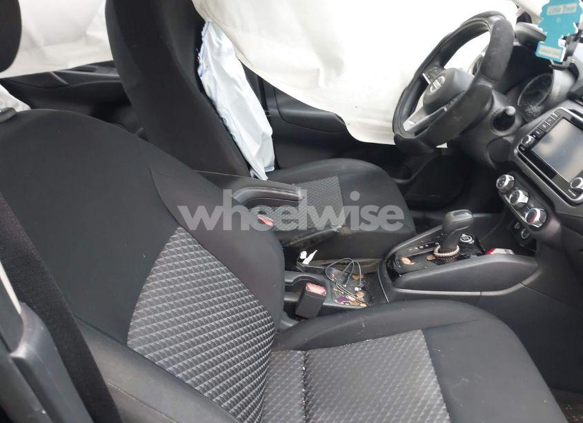 Photo 5 of 2021 Nissan Versa S XTRONIC CVT (VIN 3N1CN8DV5ML918325)