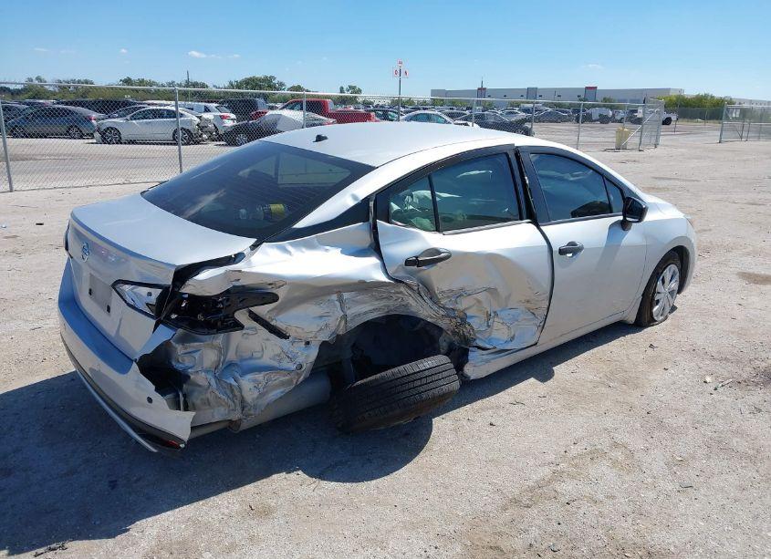 Photo 4 of 2020 Nissan Versa S XTRONIC CVT (VIN 3N1CN8DV6LL899198)