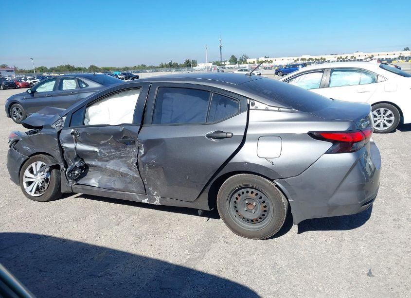 Photo 14 of 2020 Nissan Versa S XTRONIC CVT (VIN 3N1CN8DV7LL811890)