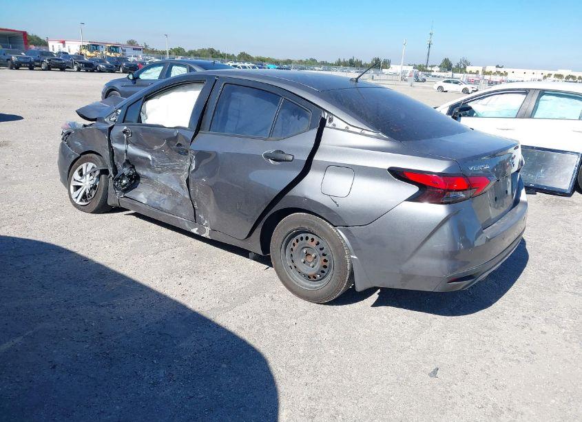 Photo 3 of 2020 Nissan Versa S XTRONIC CVT (VIN 3N1CN8DV7LL811890)