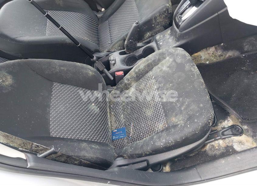 Photo 14 of 2021 Nissan Versa S XTRONIC CVT (VIN 3N1CN8DV7ML807341)