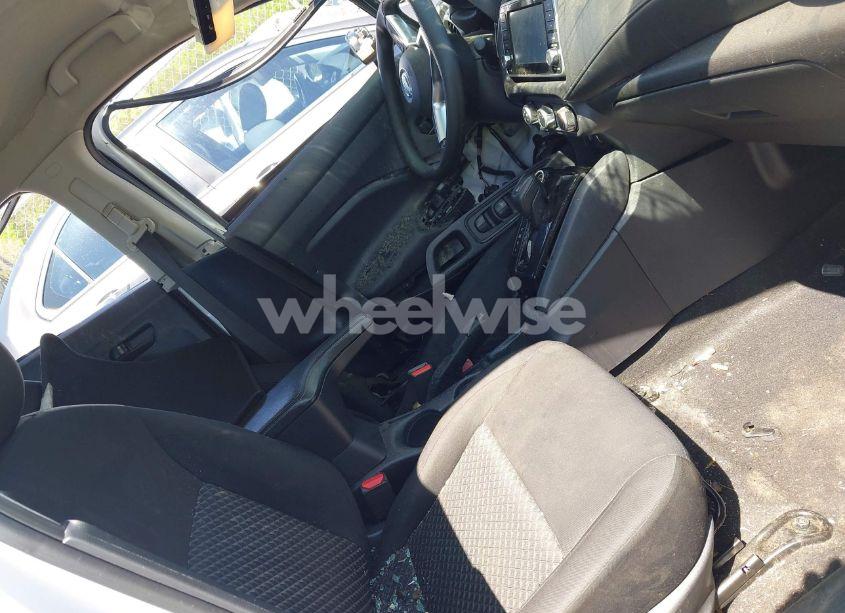 Photo 5 of 2021 Nissan Versa S XTRONIC CVT (VIN 3N1CN8DV7ML820705)