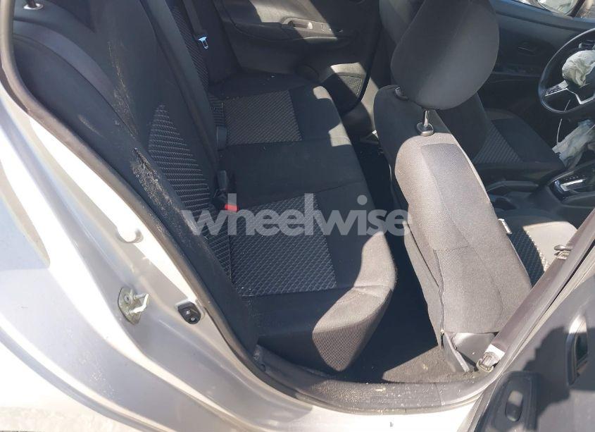 Photo 8 of 2020 Nissan Versa S XTRONIC CVT (VIN 3N1CN8DV8LL871774)