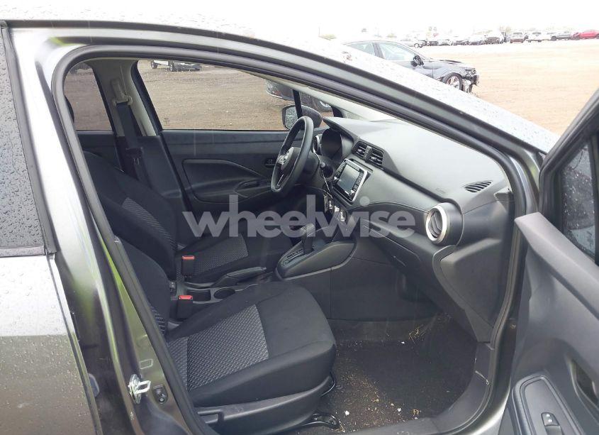Photo 5 of 2024 Nissan Versa 1.6 S (VIN 3N1CN8DV8RL869435)