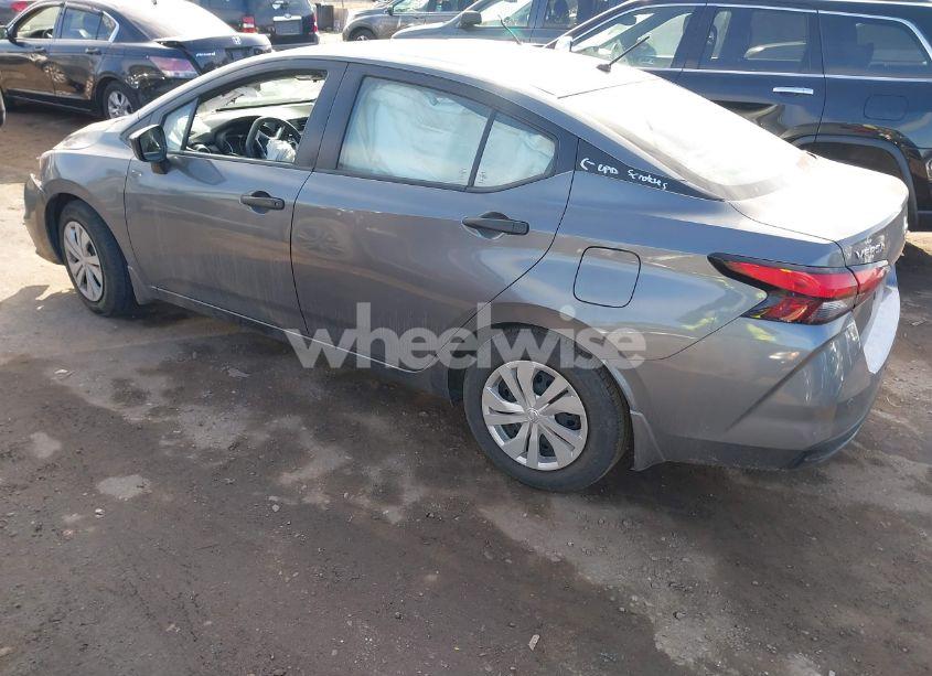 Photo 3 of 2021 Nissan Versa S XTRONIC CVT (VIN 3N1CN8DV9ML859716)