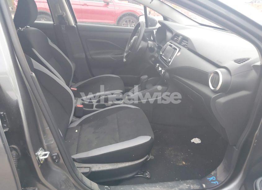 Photo 5 of 2025 Nissan Versa 1.6 S (VIN 3N1CN8DV9SL835249)