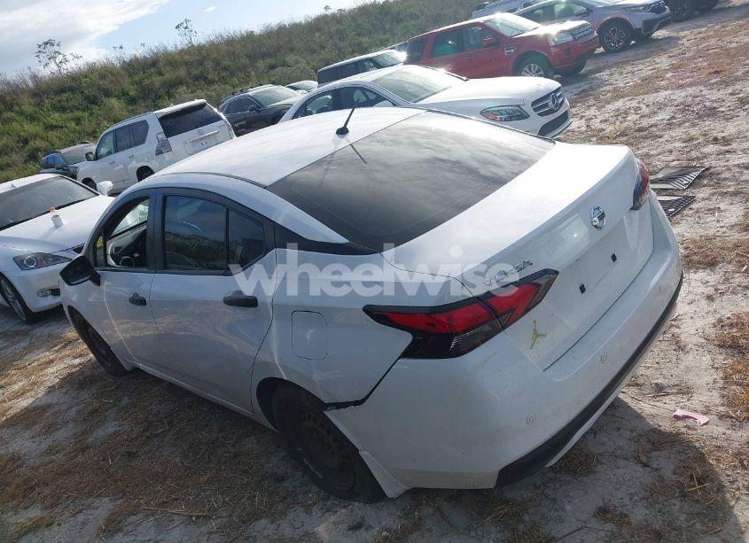 Photo 3 of 2020 Nissan Versa S XTRONIC CVT (VIN 3N1CN8DVXLL817991)