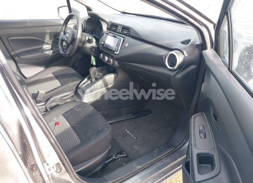 Photo 5 of 2024 Nissan Versa 1.6 S (VIN 3N1CN8DVXRL929652)