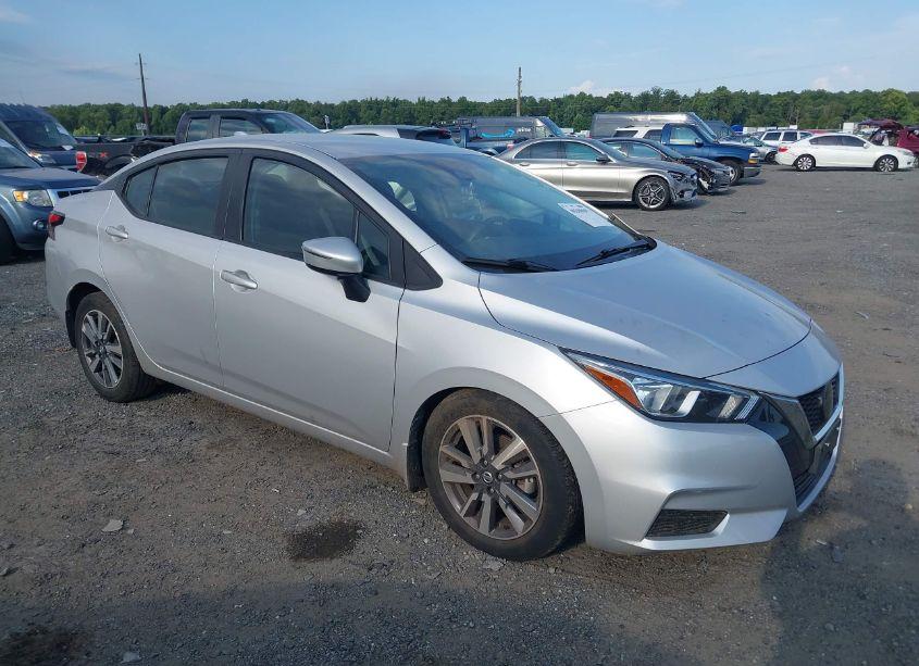 2020 Nissan Versa SV XTRONIC CVT (VIN 3N1CN8EV0LL812006) main photo