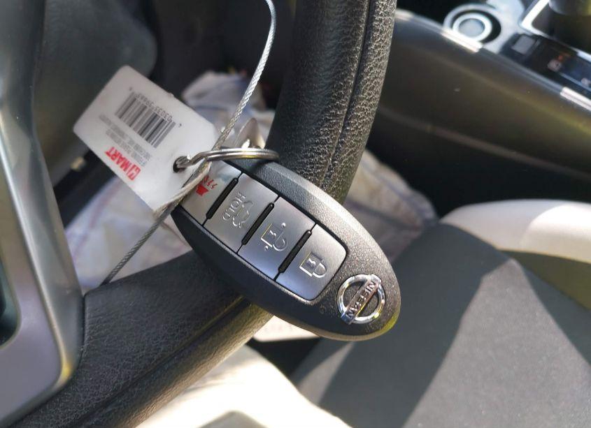 Photo 11 of 2020 Nissan Versa SV XTRONIC CVT (VIN 3N1CN8EV0LL812006)