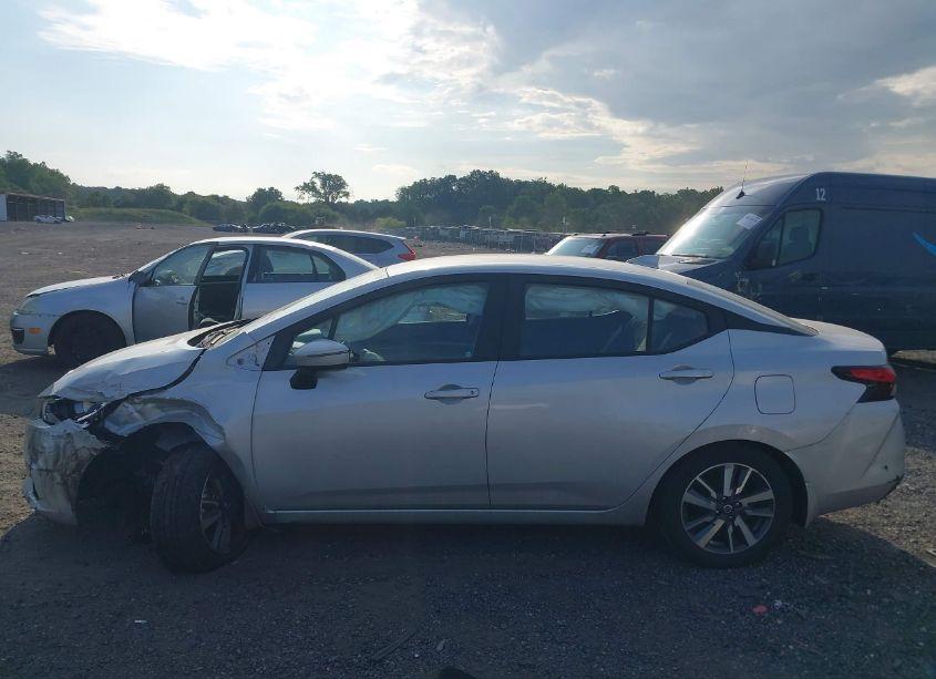 Photo 14 of 2020 Nissan Versa SV XTRONIC CVT (VIN 3N1CN8EV0LL812006)