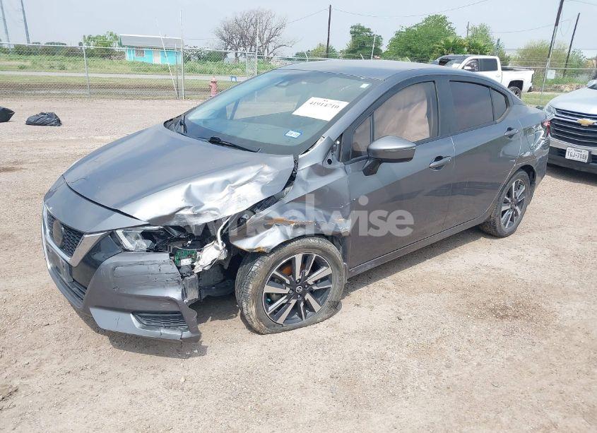 Photo 2 of 2020 Nissan Versa SV XTRONIC CVT (VIN 3N1CN8EV0LL868916)