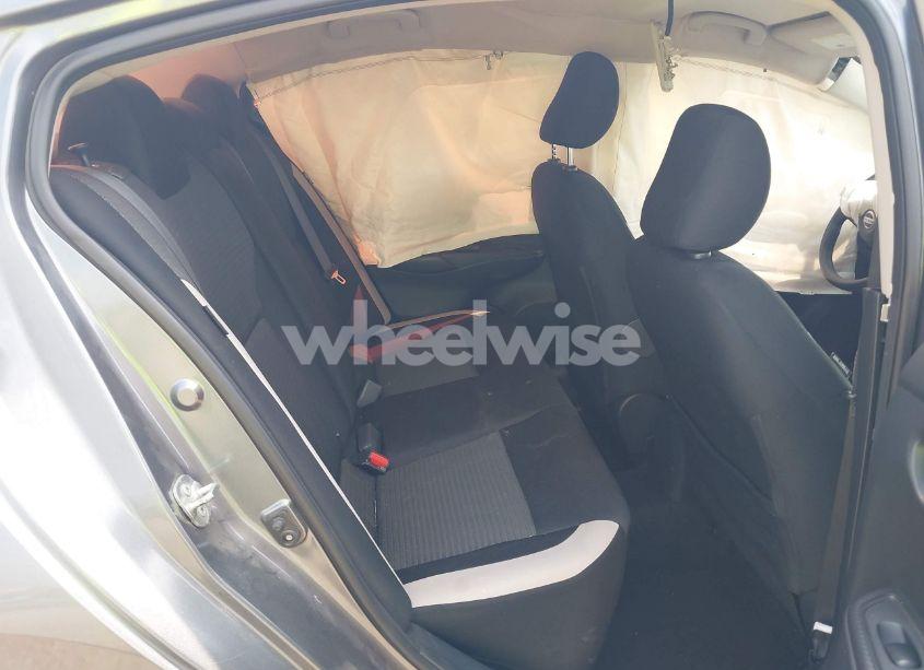 Photo 8 of 2020 Nissan Versa SV XTRONIC CVT (VIN 3N1CN8EV0LL868916)