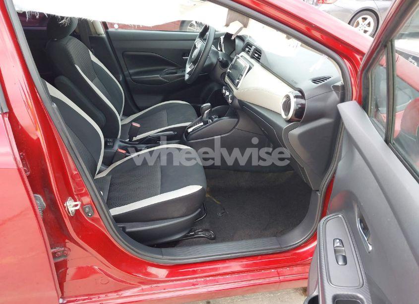 Photo 5 of 2020 Nissan Versa SV XTRONIC CVT (VIN 3N1CN8EV0LL886929)