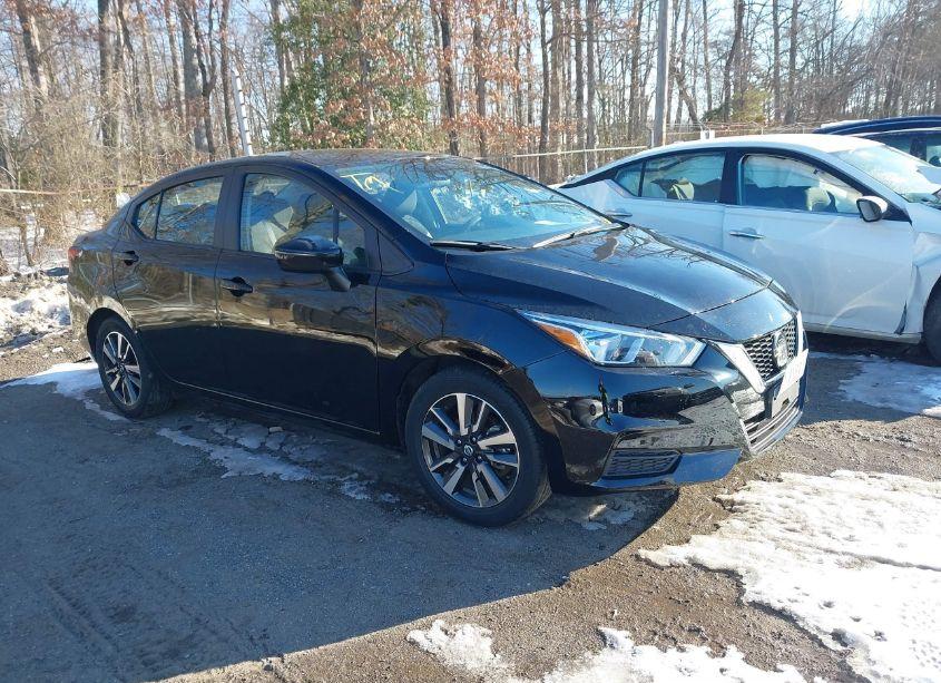 2021 Nissan Versa SV XTRONIC CVT (VIN 3N1CN8EV0ML833133) main photo