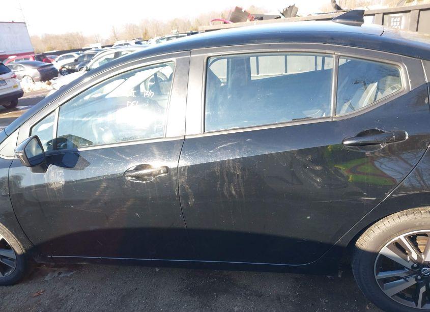 Photo 14 of 2021 Nissan Versa SV XTRONIC CVT (VIN 3N1CN8EV0ML833133)