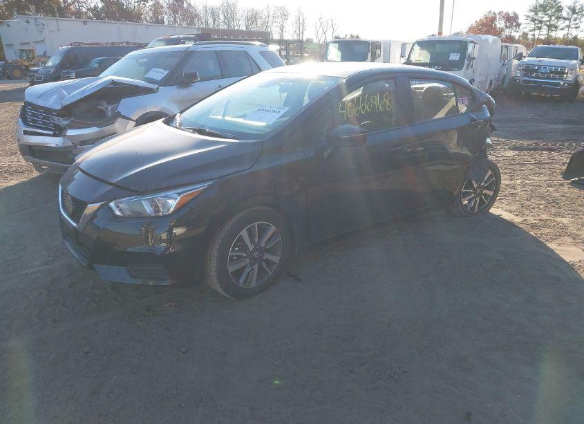 Photo 2 of 2021 Nissan Versa SV XTRONIC CVT (VIN 3N1CN8EV0ML884423)