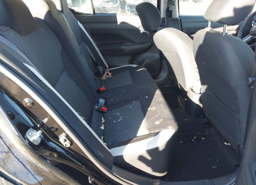 Photo 8 of 2021 Nissan Versa SV XTRONIC CVT (VIN 3N1CN8EV0ML884423)