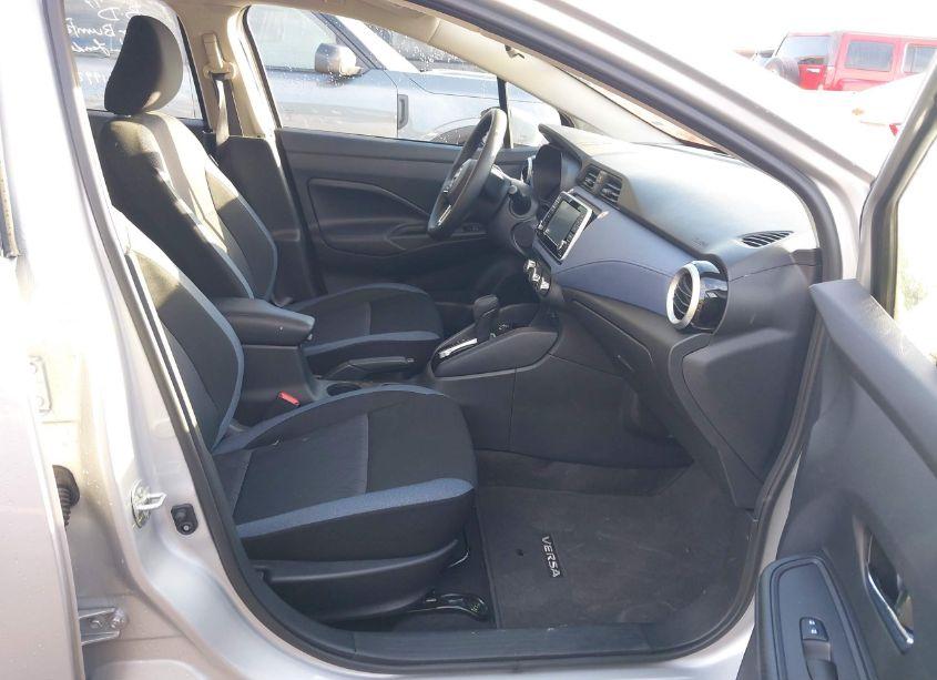 Photo 5 of 2024 Nissan Versa 1.6 SV (VIN 3N1CN8EV0RL914236)