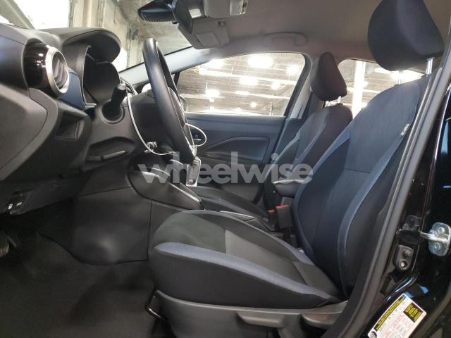 2025 NISSAN VERSA SV - Photo 1