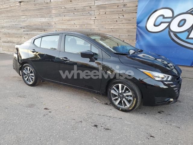 2025 NISSAN VERSA SV