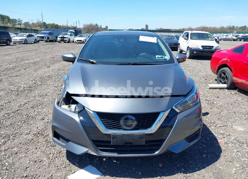 Photo 13 of 2020 Nissan Versa SV XTRONIC CVT (VIN 3N1CN8EV1LL823435)