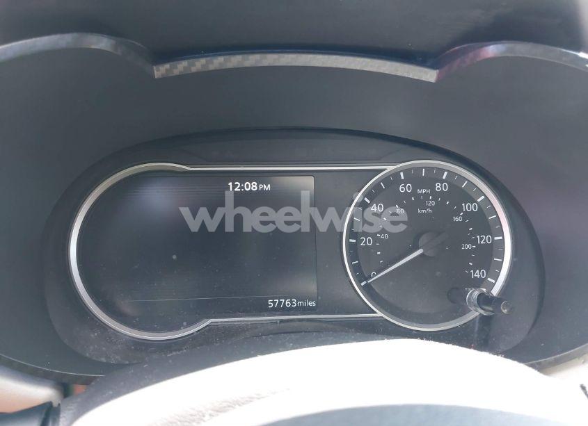 Photo 16 of 2020 Nissan Versa SV XTRONIC CVT (VIN 3N1CN8EV1LL823435)