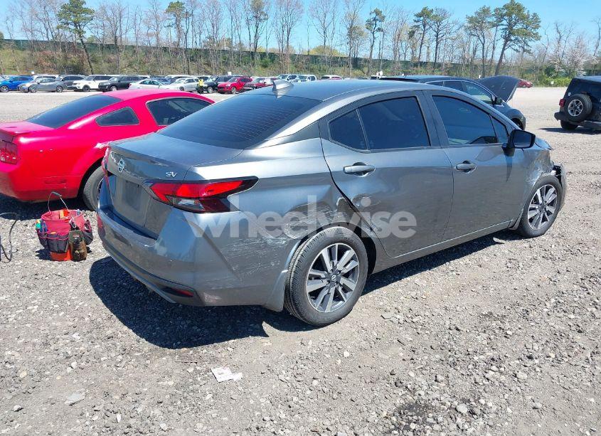 Photo 4 of 2020 Nissan Versa SV XTRONIC CVT (VIN 3N1CN8EV1LL823435)